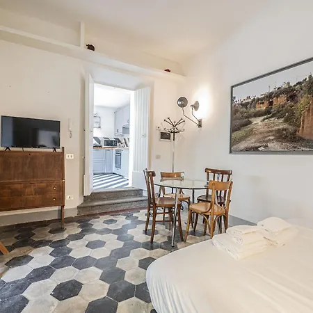 Apartment Lovely Garden In Beautiful San Saba *